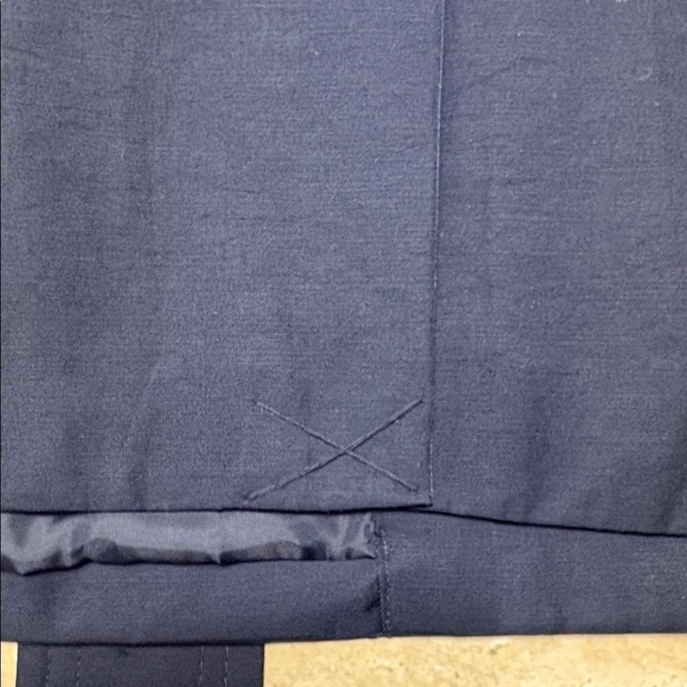 NWOT Navy London Fog light weight Trench Coat with detachable hood, no flaws. - Picture 15 of 16